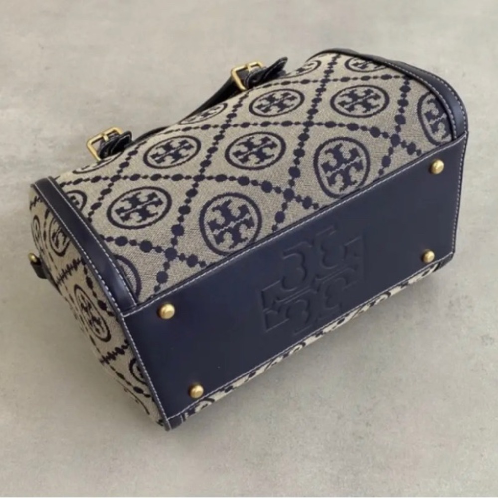 Tory Burch Tory Navy T Logo Monogram Jacquard Barrel Bag- $498 Sold Out!! - Picture 4 of 10
